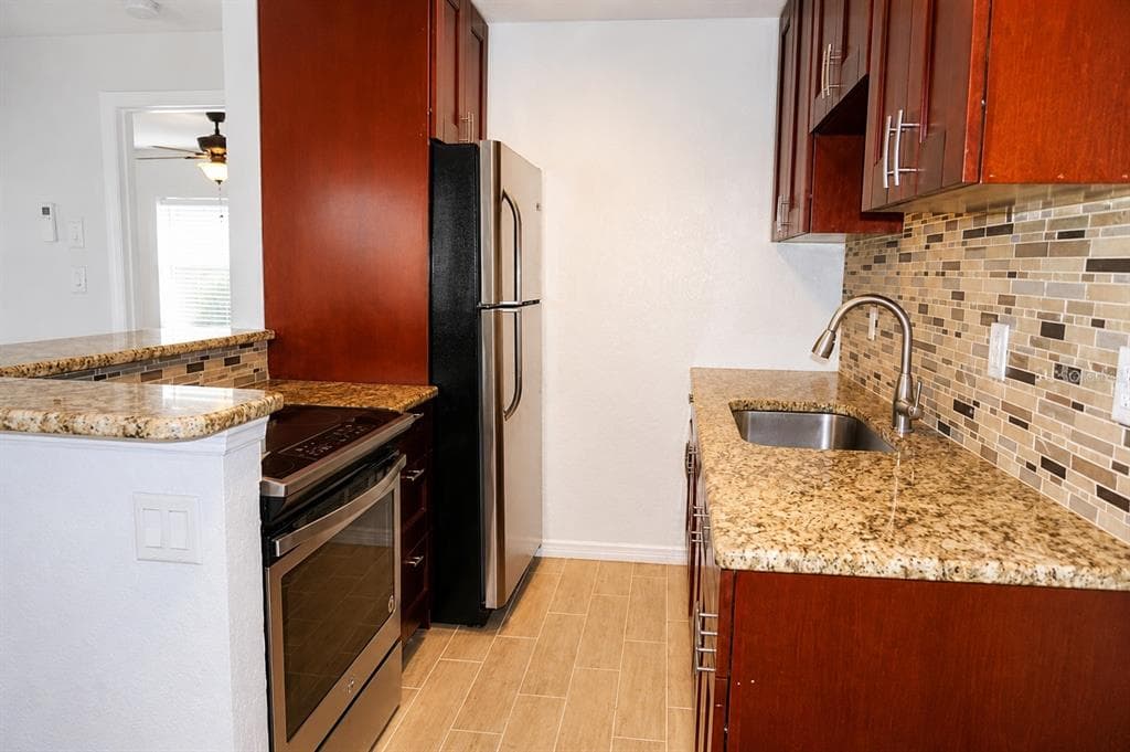 14026 E PARSLEY DRIVE, MADEIRA BEACH, FL 33708 — zdjęcie 4