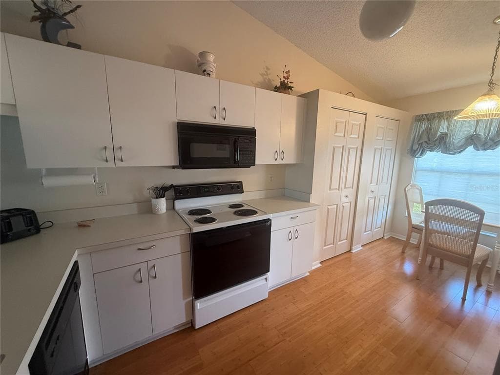 4211 CADDIE DRIVE E # 202, BRADENTON, FL 34203 — zdjęcie 2