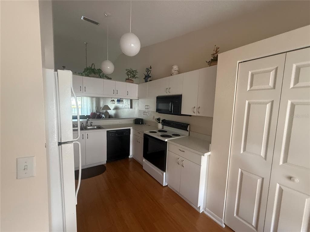 4211 CADDIE DRIVE E # 202, BRADENTON, FL 34203 — zdjęcie 3