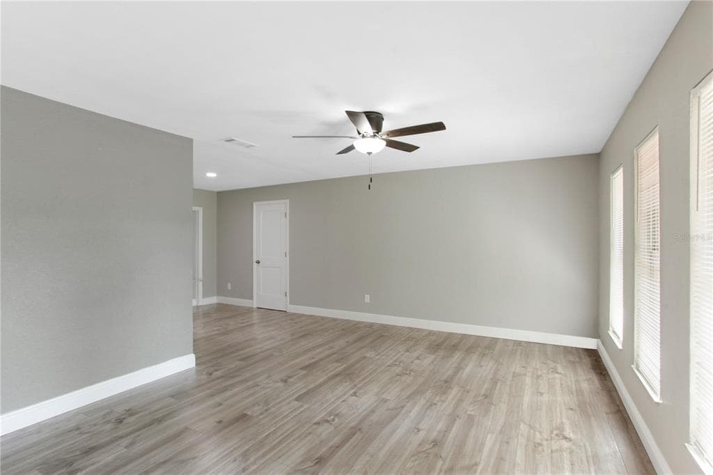 1022 NORWOOD DRIVE, DELTONA, FL 32725 — zdjęcie 5