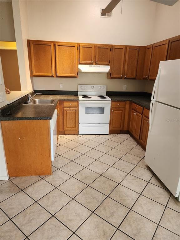 2747 KAVALIER DRIVE, PALM HARBOR, FL 34684 — zdjęcie 4