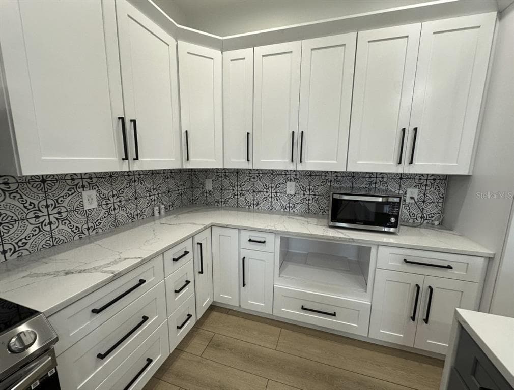 319 W WEST STREET, TAMPA, FL 33602