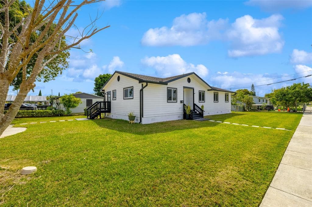 1867 NW 8TH AVENUE, HOMESTEAD, FL 33030 — zdjęcie 3
