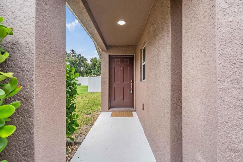 7013 FOREST MERE DRIVE, RIVERVIEW, FL 33578 — zdjęcie 3
