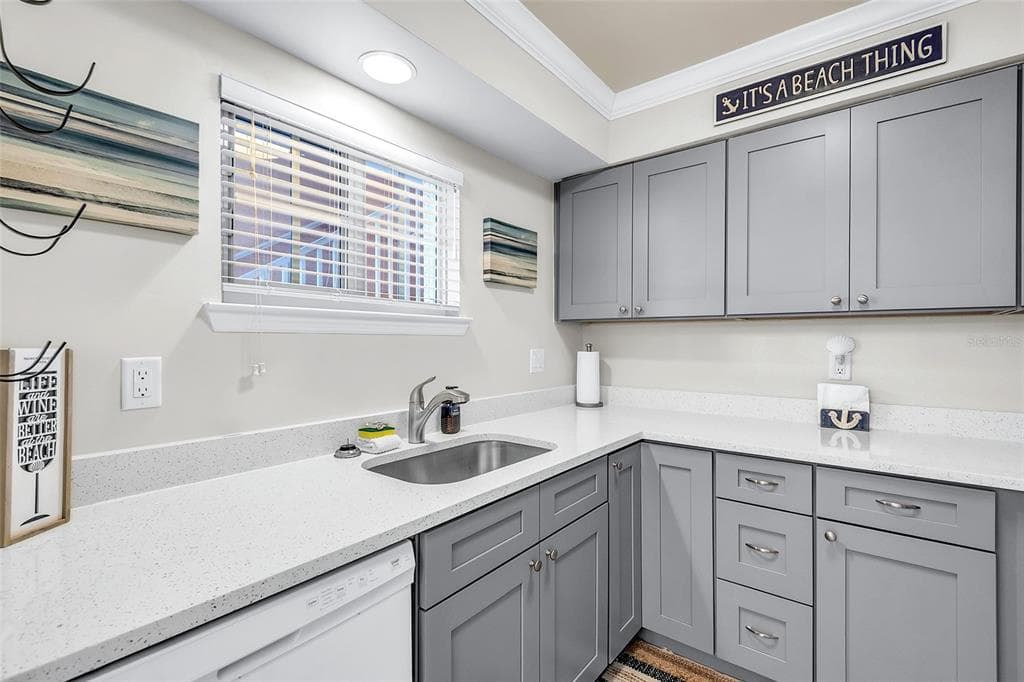 19417 GULF BOULEVARD # A-105, INDIAN SHORES, FL 33785 — zdjęcie 5