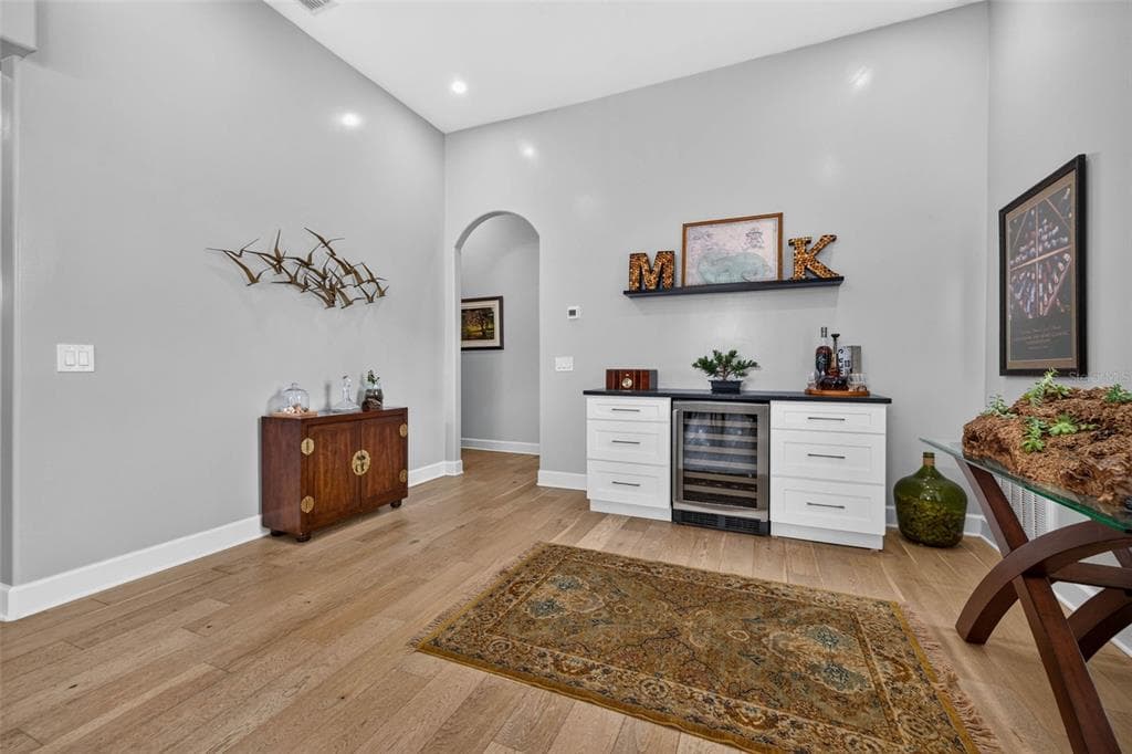 815 59TH AVENUE NE, ST PETERSBURG, FL 33703 — zdjęcie 5