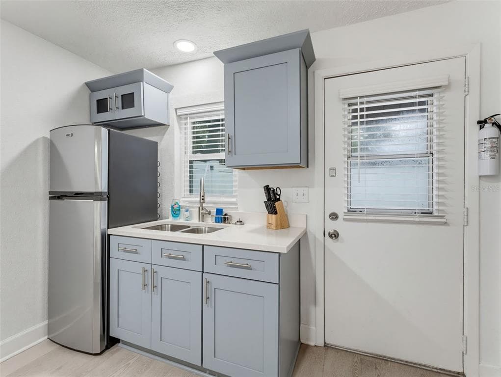 5635 MONTANA AVENUE, NEW PORT RICHEY, FL 34652 — zdjęcie 5