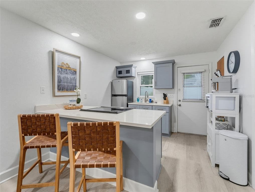5635 MONTANA AVENUE, NEW PORT RICHEY, FL 34652 — zdjęcie 4