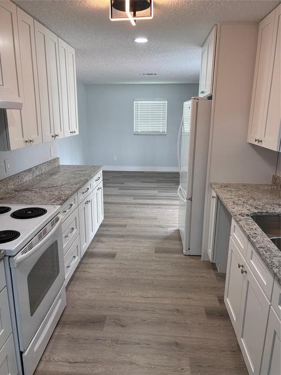 977 E NORMANDY BOULEVARD, DELTONA, FL 32725 — zdjęcie 4