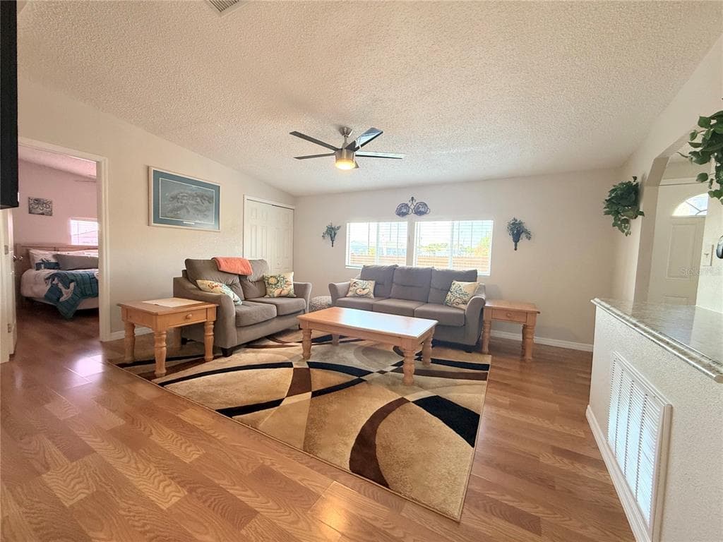 8438 FORMEL AVENUE, PORT RICHEY, FL 34668 — zdjęcie 4