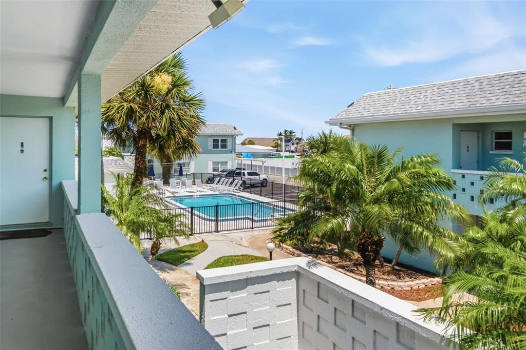 611 GULF DRIVE N # C27, BRADENTON BEACH, FL 34217 — zdjęcie 2