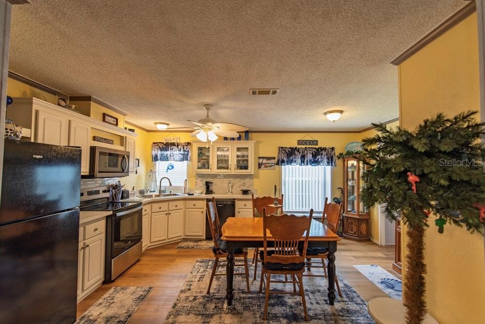 51 AMSTERDAM AVENUE, PUNTA GORDA, FL 33950 — zdjęcie 4