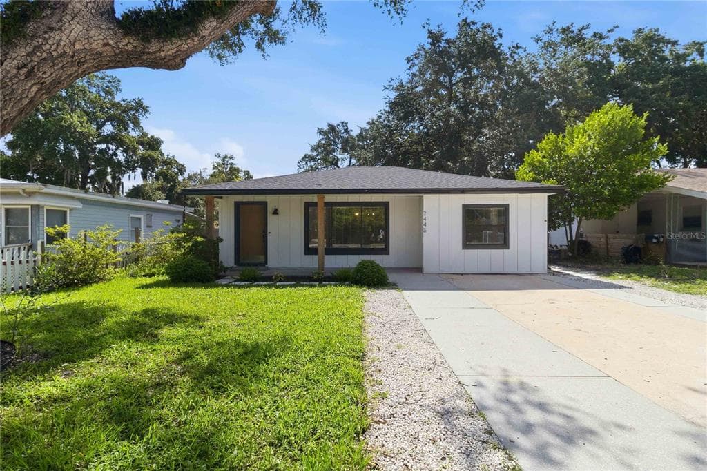 2445 SANFORD AVENUE, SANFORD, FL 32771