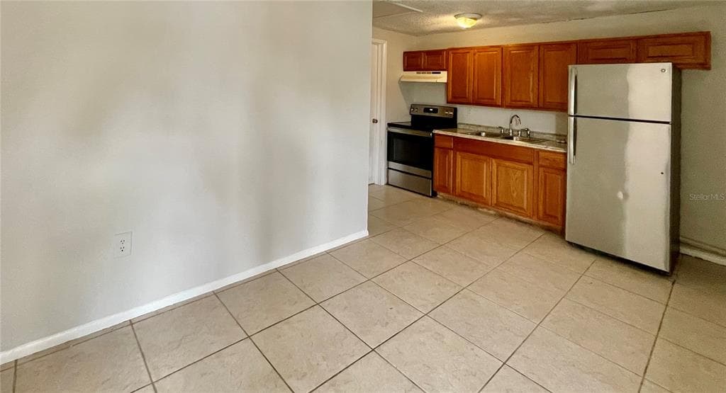 9803 N 11TH STREET # B, TAMPA, FL 33612 — zdjęcie 2