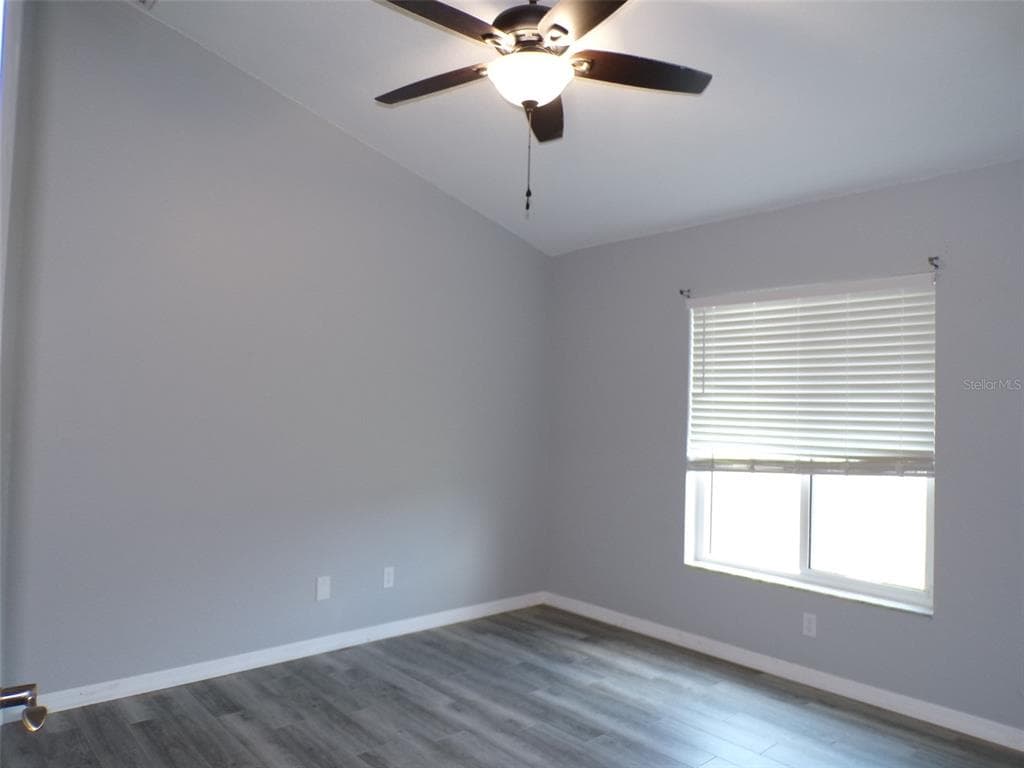 1077 ROTONDA CIRCLE, ROTONDA WEST, FL 33947 — zdjęcie 4