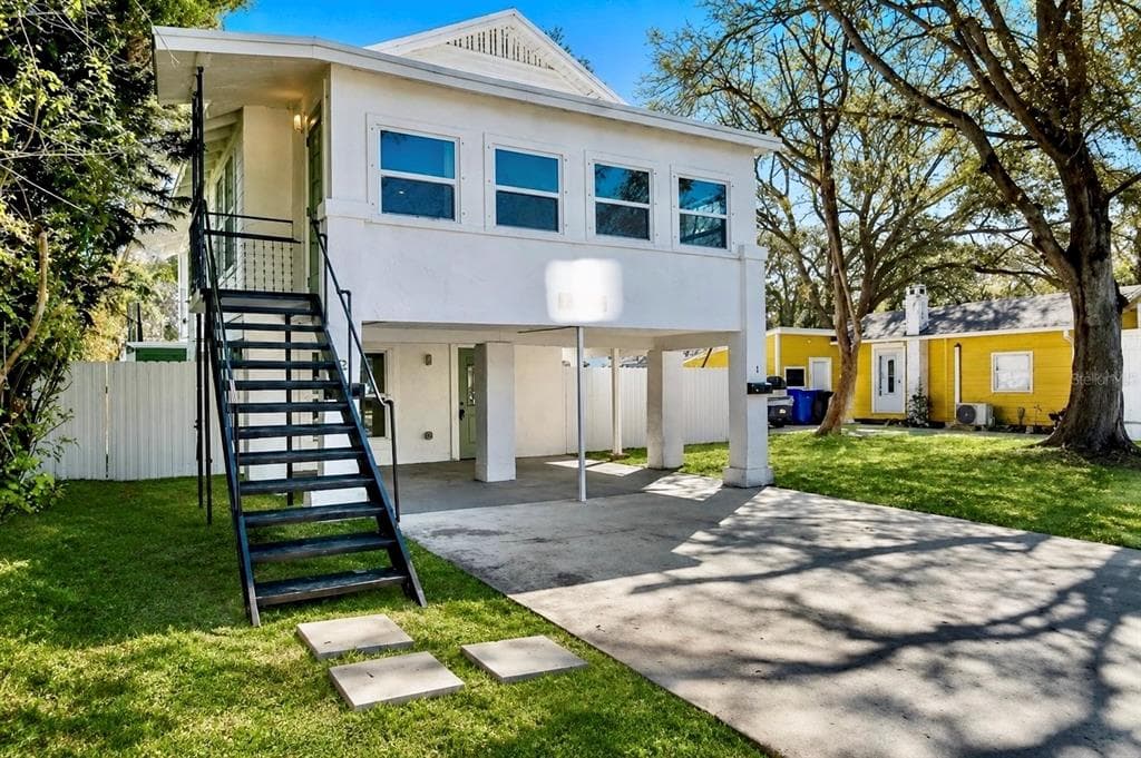 2238 QUINCY STREET S, ST PETERSBURG, FL 33711