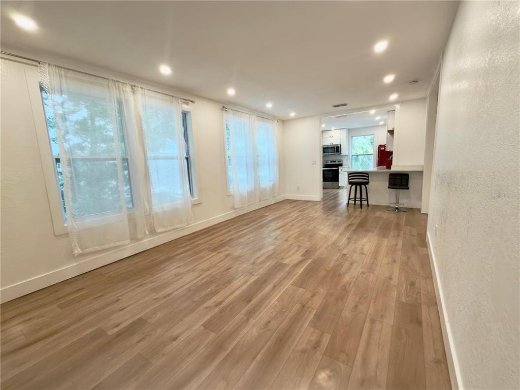 2238 QUINCY STREET S, ST PETERSBURG, FL 33711 — zdjęcie 5