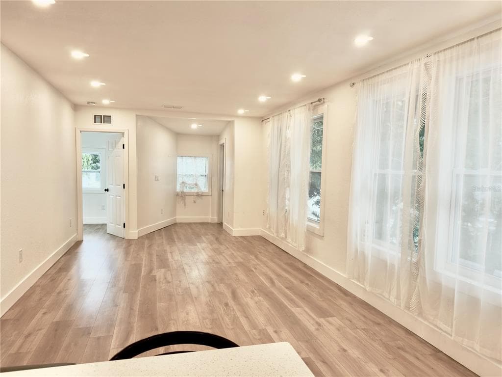 2238 QUINCY STREET S, ST PETERSBURG, FL 33711 — zdjęcie 4