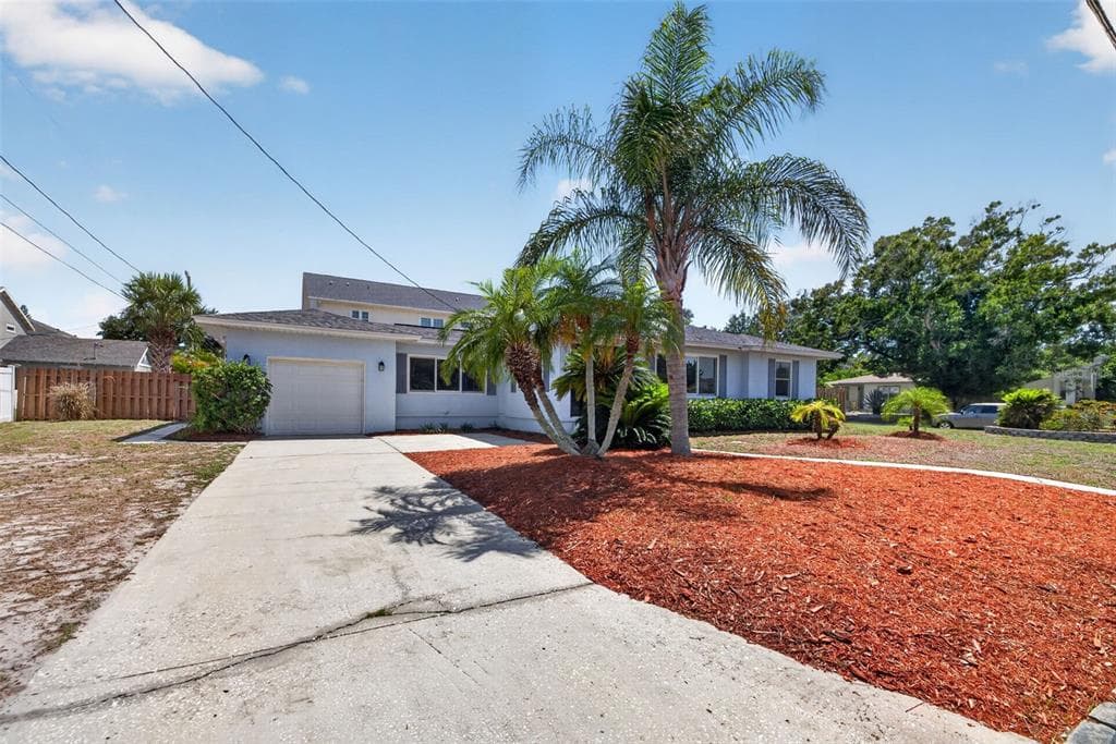 1674 34TH AVENUE N, ST PETERSBURG, FL 33713 — zdjęcie 4