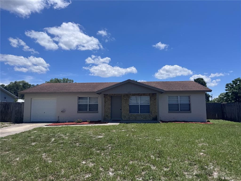 321 NOTHERN DURANGO AVENUE, OCOEE, FL 34761