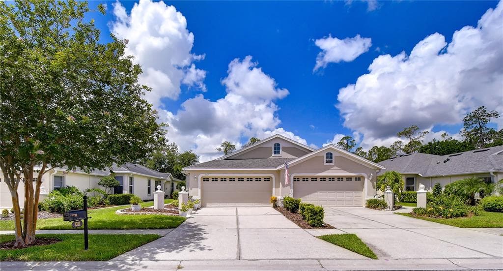 3332 CHAPEL CREEK CIRCLE, WESLEY CHAPEL, FL 33544