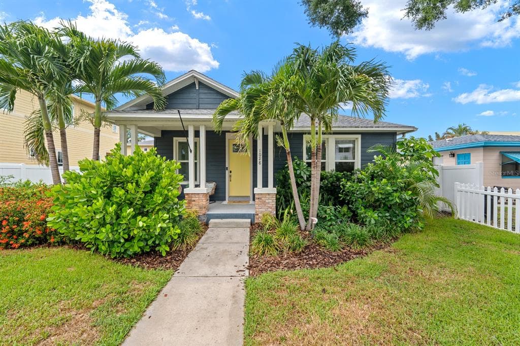1028 5TH STREET N, ST PETERSBURG, FL 33701