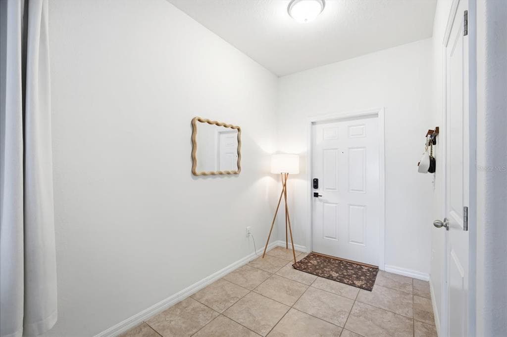 7656 GINGER LILY COURT, TAMPA, FL 33619 — zdjęcie 4
