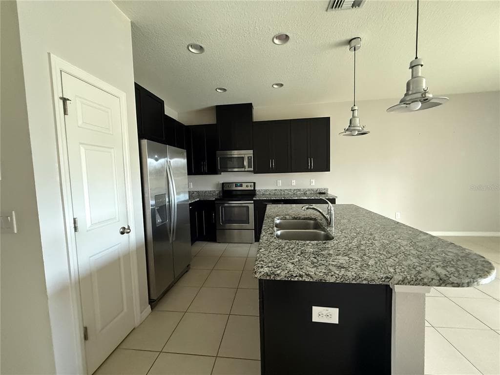 6843 40TH LANE N, PINELLAS PARK, FL 33781 — zdjęcie 4