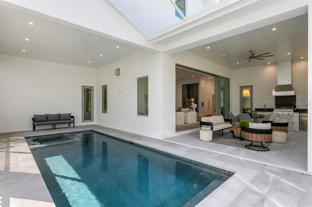 423 S ROYAL POINCIANA DRIVE, TAMPA, FL 33609 — zdjęcie 3