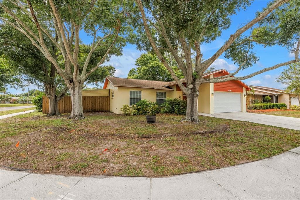 12220 WILD ACRES ROAD, LARGO, FL 33773 — zdjęcie 2