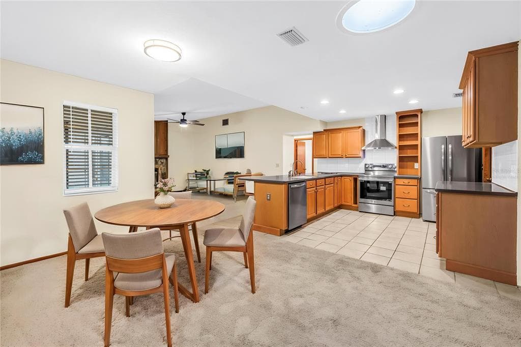 12220 WILD ACRES ROAD, LARGO, FL 33773 — zdjęcie 5