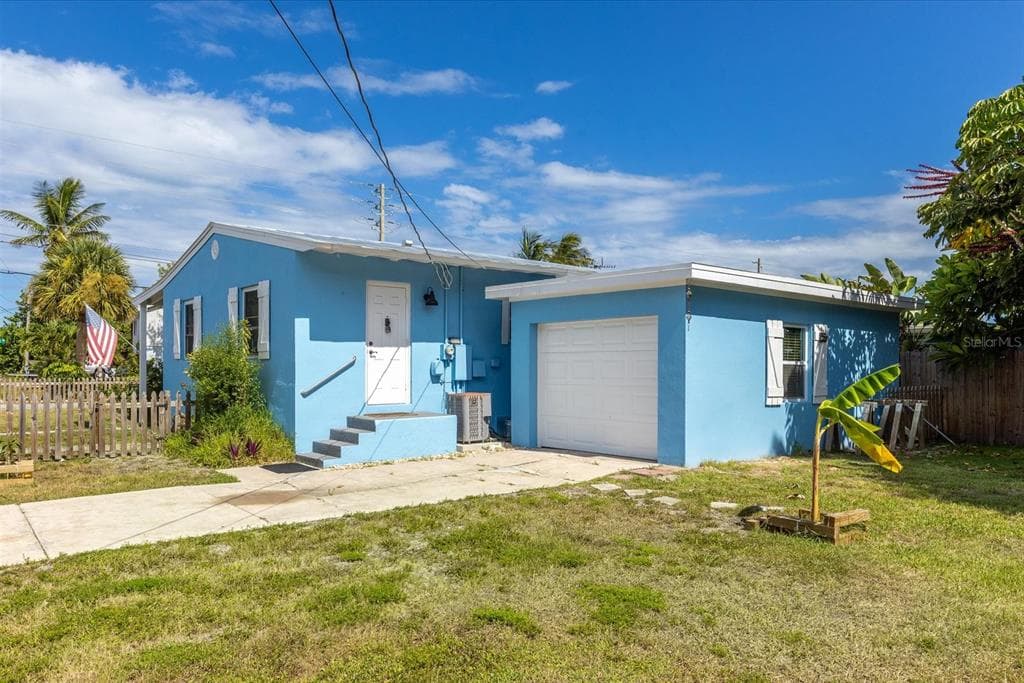 301 GRANADA STREET, FORT PIERCE, FL 34949 — zdjęcie 2