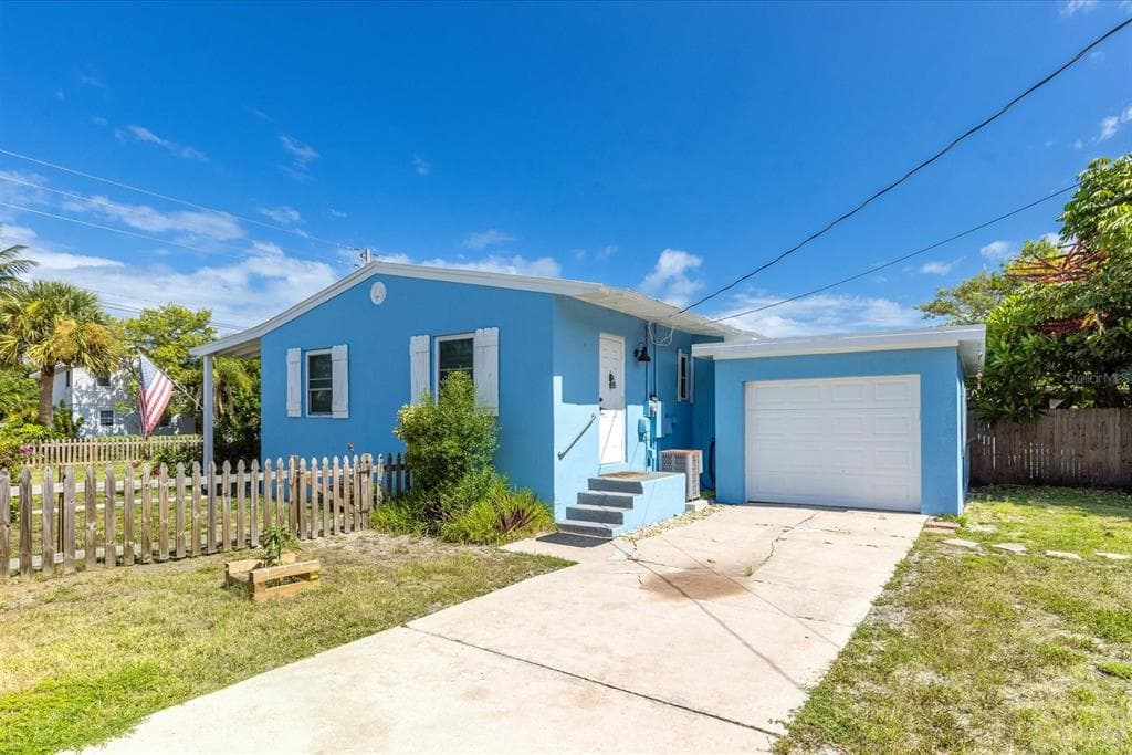 301 GRANADA STREET, FORT PIERCE, FL 34949