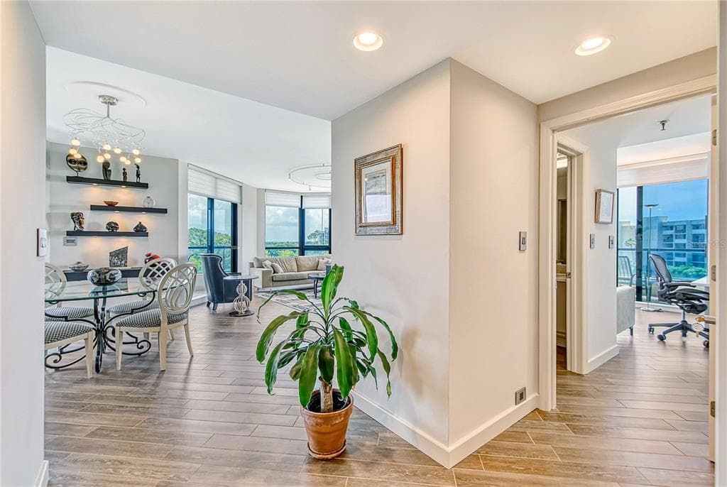 1211 GULF OF MEXICO DRIVE # 302, LONGBOAT KEY, FL 34228 — zdjęcie 5