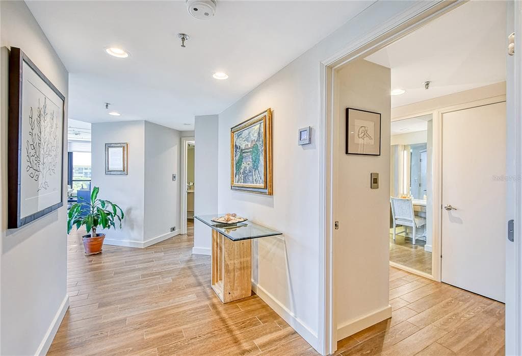 1211 GULF OF MEXICO DRIVE # 302, LONGBOAT KEY, FL 34228 — zdjęcie 4