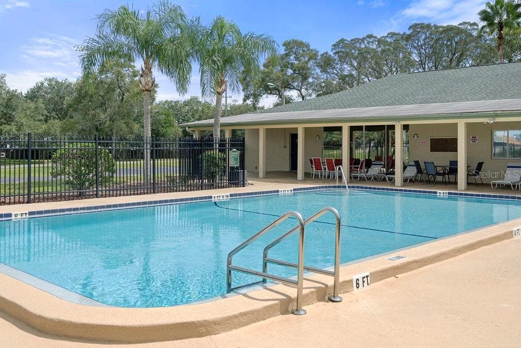 15437 DEER PATH DRIVE, BROOKSVILLE, FL 34604 — zdjęcie 4