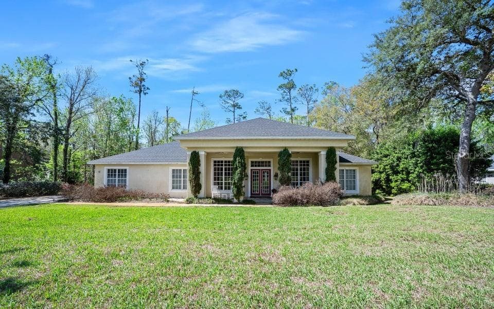 6 BROADWATER DRIVE, ORMOND BEACH, FL 32174