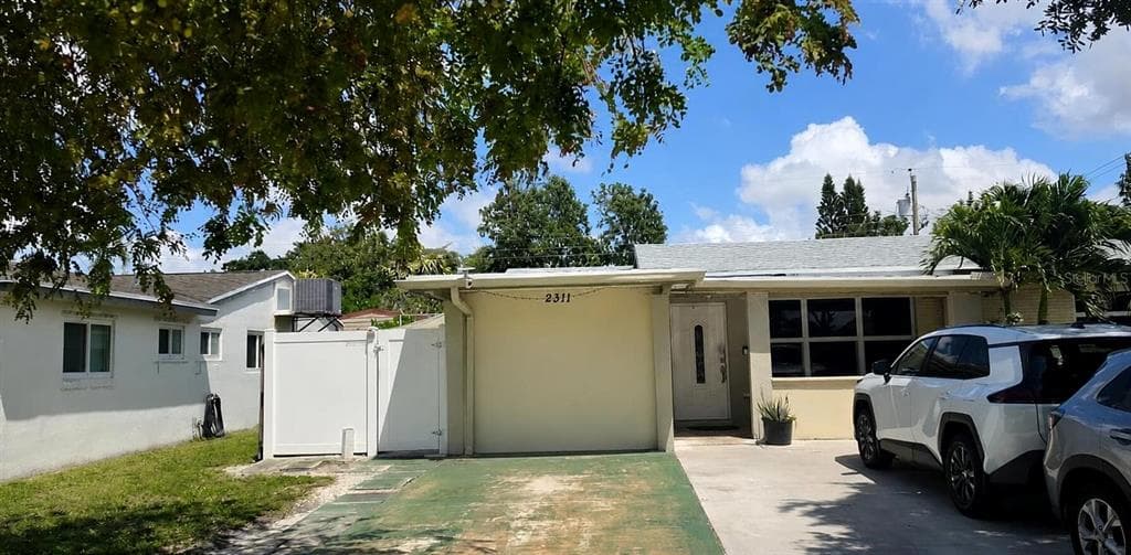 2311 N 58TH TERRACE, HOLLYWOOD, FL 33021
