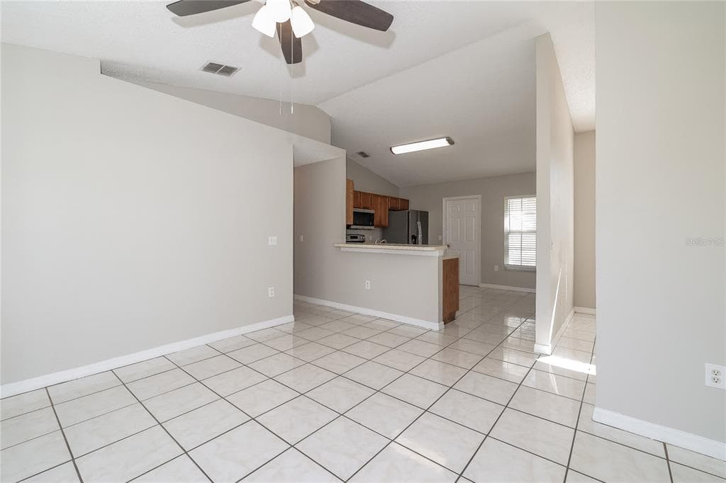 188 ANZIO DRIVE, KISSIMMEE, FL 34758 — zdjęcie 4