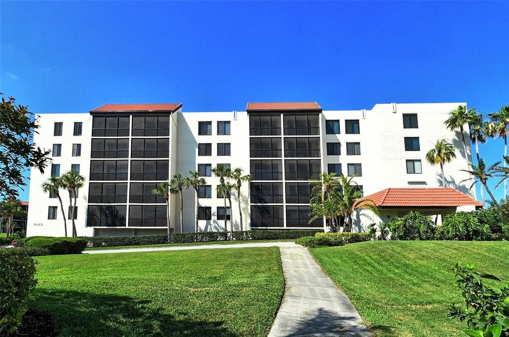 1945 GULF OF MEXICO DRIVE # M2-402, LONGBOAT KEY, FL 34228 — zdjęcie 2
