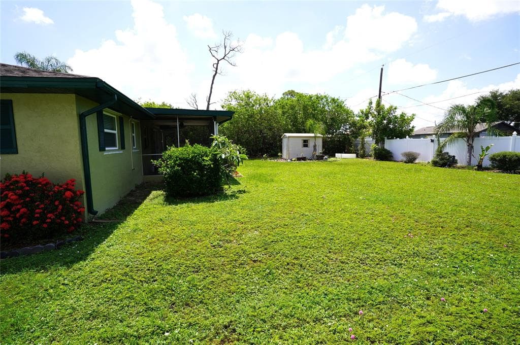 515 MERIDAN AVENUE NW, PORT CHARLOTTE, FL 33952 — zdjęcie 5