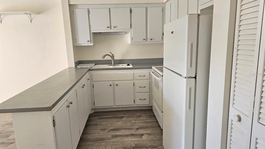 21150 GERTRUDE AVENUE # 2, PORT CHARLOTTE, FL 33952 — zdjęcie 5