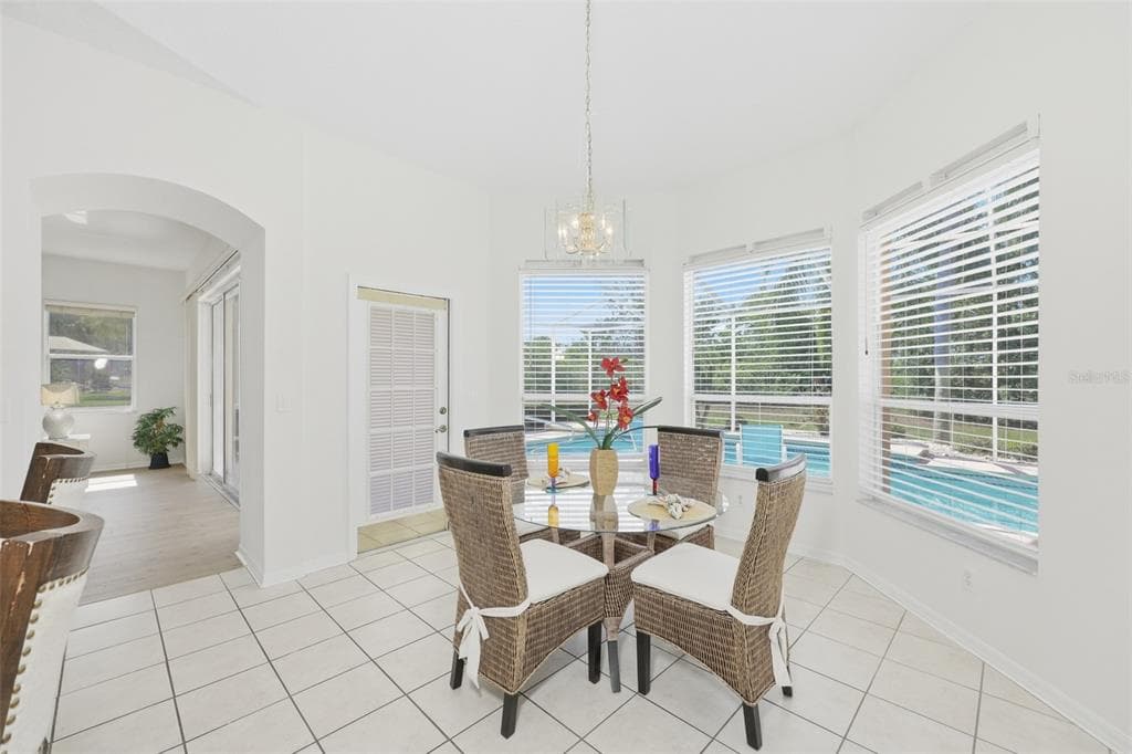 2224 PLATINUM DRIVE, SUN CITY CENTER, FL 33573 — zdjęcie 5