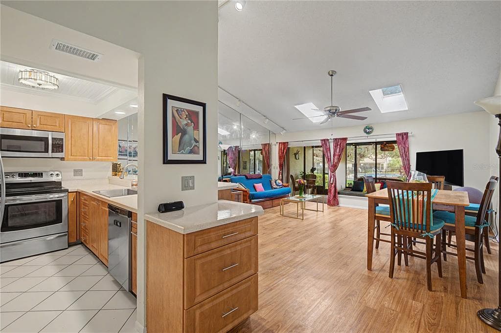 1206 PALM DRIVE, TARPON SPRINGS, FL 34689 — zdjęcie 2