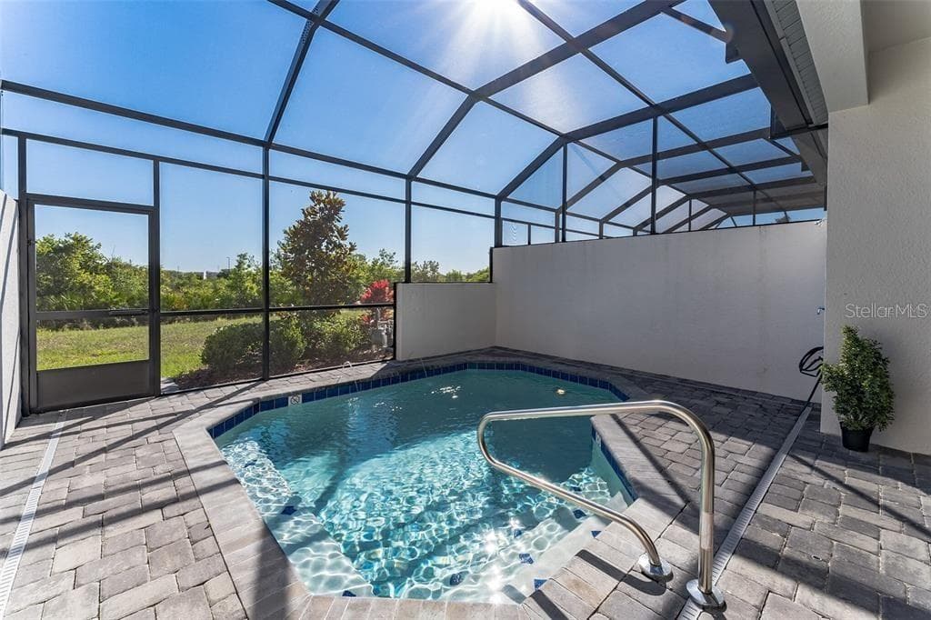 490 CAPTIVA DRIVE, DAVENPORT, FL 33896 — zdjęcie 2