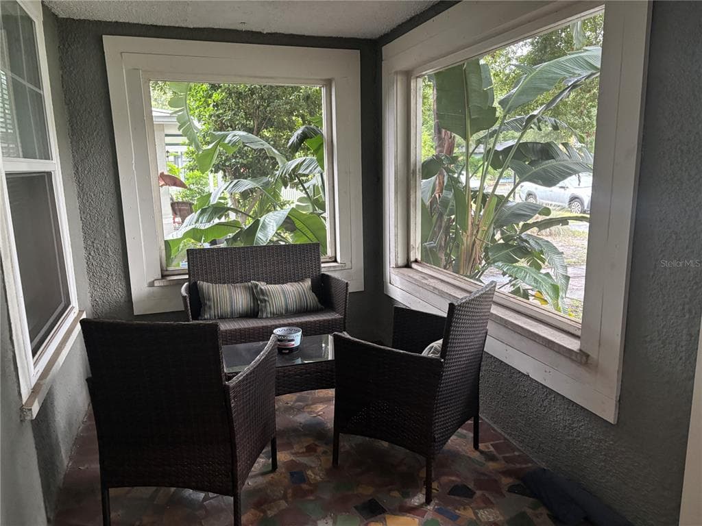 4748 7TH AVENUE N, ST PETERSBURG, FL 33713 — zdjęcie 2