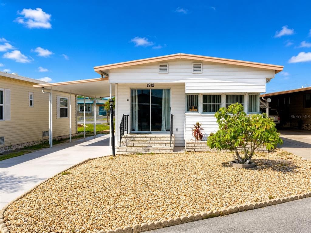 1912 IOWA AVENUE, BRADENTON, FL 34207
