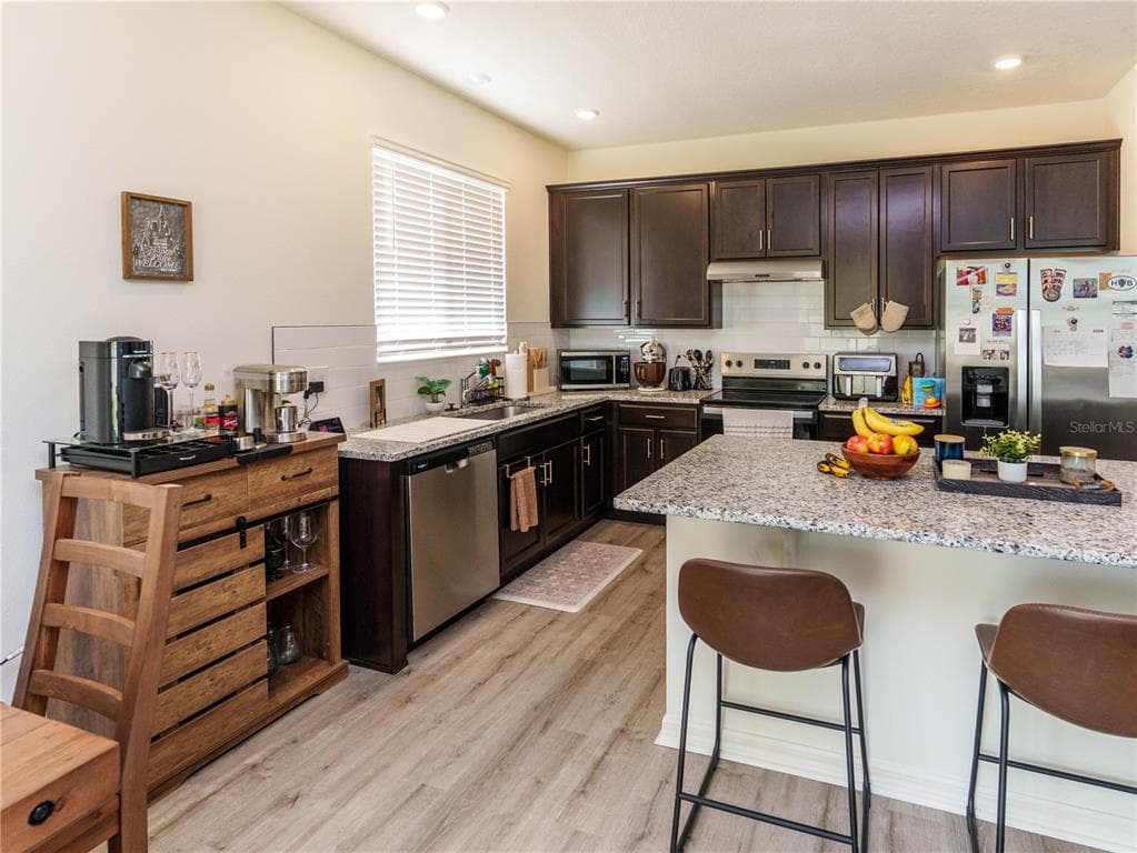 37501 WILLIAMETTE WAY, ZEPHYRHILLS, FL 33540 — zdjęcie 5