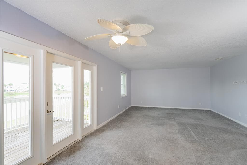 123 SEAHORSE DRIVE SE # D, ST PETERSBURG, FL 33705 — zdjęcie 4