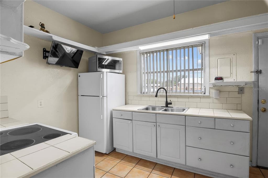 4517 KENILWORTH BOULEVARD, SEBRING, FL 33870 — zdjęcie 2